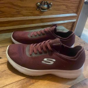 Sketchers Athletic Shoes